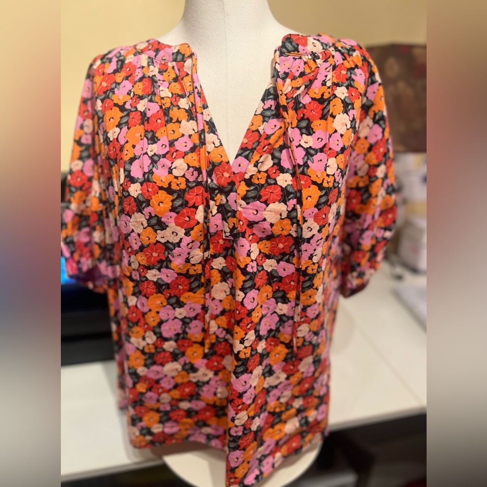 Ann Taylor Loft Top